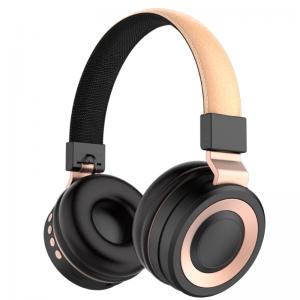 หูฟังบลูทู ธ เหนือหู