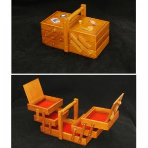 กล่องจักรเย็บผ้าไม้