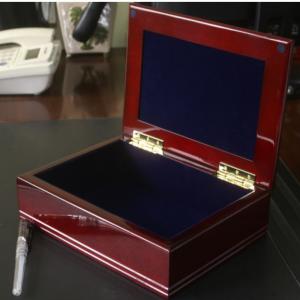 กล่องกระเบื้องเคลือบ