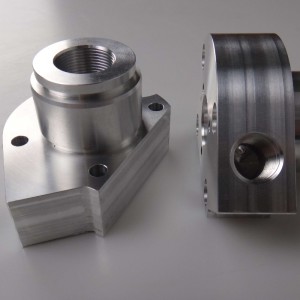 การปรับแต่งชิ้นส่วนยานยนต์ที่ไม่ได้มาตรฐาน