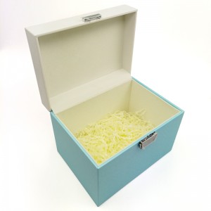 กล่องเก็บเครื่องประดับหนัง PU แบบเรียบง่ายพร้อมของขวัญแต่งงานล็อค