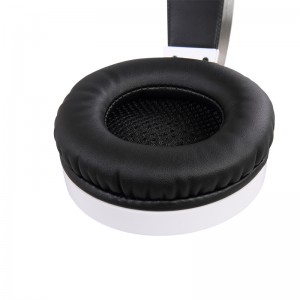 2018 ผลิตในจีนหูฟังสำหรับเล่นเกมขนาด 3.5 มม. สำหรับพีซี