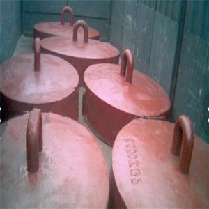 ลูกเดียวเพ้นท์สีดำ