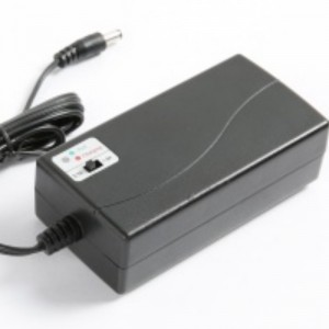 เครื่องชาร์จแบตเตอรี่ NIMH สำหรับชุดแบตเตอรี่ 7.2V ~ 12V NIMH / NICD