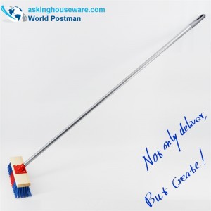 แปรงด้ามไม้ Akbrand ด้ามยาวสำหรับงานกลางแจ้ง