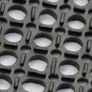 แผ่นยางกันน้ำ SBR Interlocking สำหรับสกีรีสอร์ตและสนามเด็กเล่น