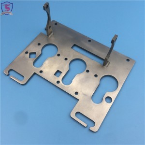 เหล็กแผ่นตัดด้วยเลเซอร์ บริษัท ผลิตโลหะแผ่น