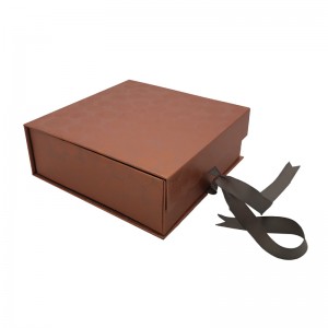 กล่องของขวัญพับหรูหราที่กำหนดเองสำหรับบรรจุภัณฑ์ของขวัญ