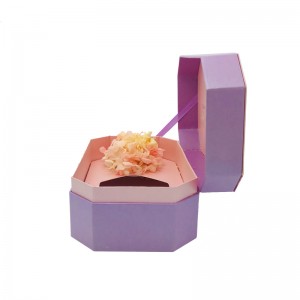 กล่องของขวัญเครื่องประดับที่กำหนดเอง