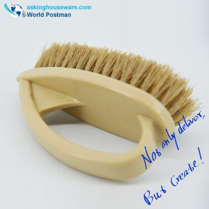 แปรงขัดขนาดเล็ก Akbrand ด้ามพลาสติกโค้ง