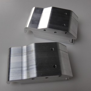 บริการผลิตชิ้นส่วนยานยนต์และอุปกรณ์เสริมที่กำหนดเอง