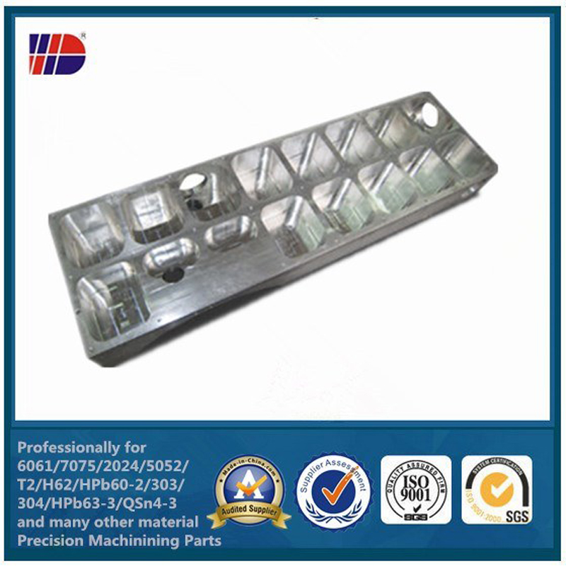 โลหะขนาดใหญ่กัด cnc ชิ้นส่วนอะไหล่เครื่องจักรกล