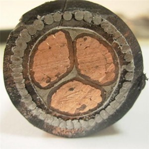 35mm 4 แกนหุ้มสายเคเบิลทองแดงฉนวนกันความร้อน Xlpe STA SWA สำหรับใต้ดิน