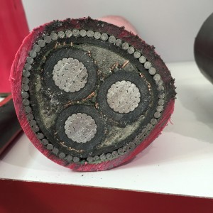 SANS 1339 XLPE ฉนวน 6 มม. 3 แกน Swa สายเคเบิลหุ้มเกราะสำหรับแรงดันไฟฟ้า 3.8 / 6.6 KV ถึง 19/33 KV