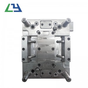 OEM แม่พิมพ์ฉีดพลาสติกราคาออโต้คาร์รองผู้อำนวยการแดชบอร์ดชิ้นส่วนผู้ผลิตแม่พิมพ์