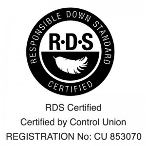 หมอนขนเป็ดขาว 90% พร้อมผ้าลายสีแดง 1 ซม