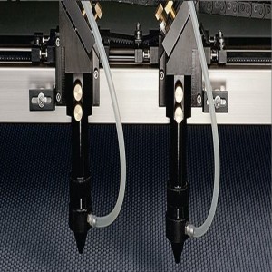 เครื่องตัดตำแหน่งโปรเจคเตอร์