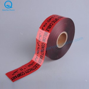 ซาอุดีอาระเบียอันตราย / ข้อควรระวังเทปเตือนสายเคเบิลใต้ดิน สายเคเบิลใยแก้วนำแสงด้านล่างเทปคำเตือนที่อยู่ภายใต้