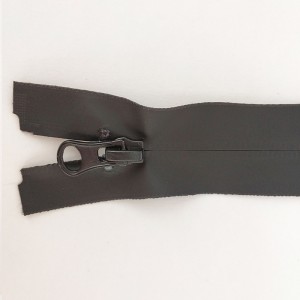 5 号尼龙防水开尾拉链