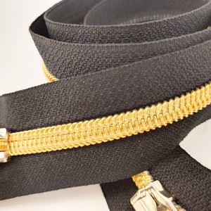 8 号尼龙金牙双开拉链