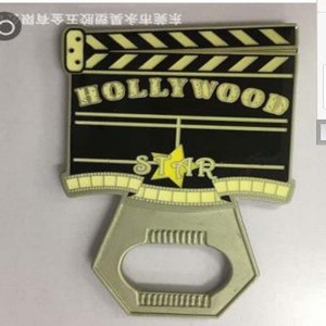 แม่เหล็กที่เปิดขวด P040