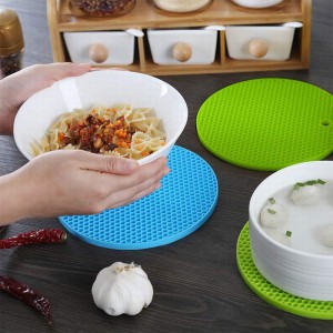 แผ่นตบยางรองแก้ว