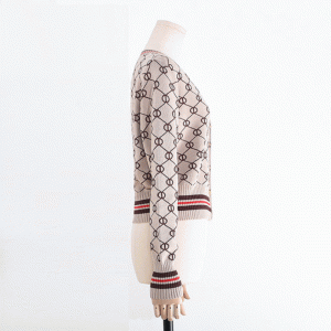 ผู้หญิงที่กำหนดเอง 100% โพลีเอสเตอร์ Finshnet Jacquard เสื้อคาร์ดิแกน