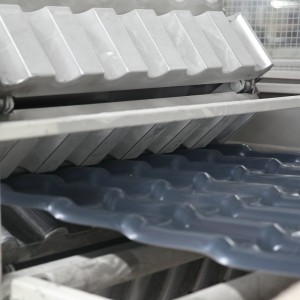 กระเบื้องหลังคา PVC วัสดุก่อสร้างพลาสติก