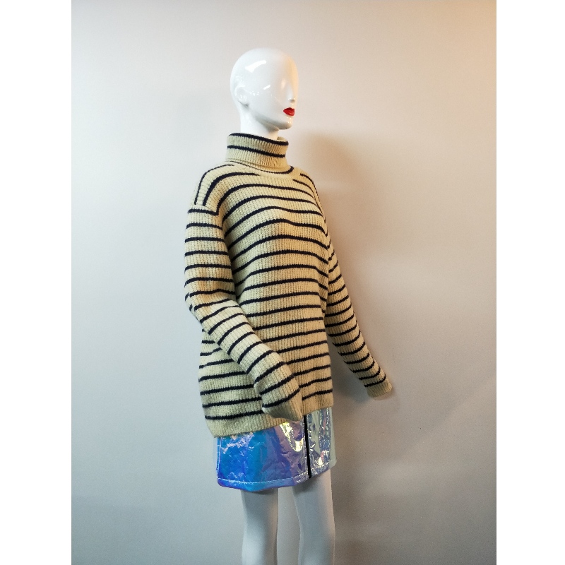 SWEATER แถบสีเขียวและน้ำเงิน RLWS0101F