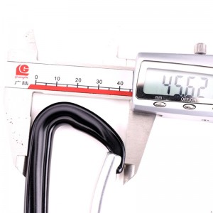ตะขอปีนเขากลางแจ้งค่ายปีนล็อคหลักหัวเข็มขัดมัลติฟังก์ชั่น carabiner อ่อนนุชกลางแจ้งด่วนที่วางจำหน่ายอุปกรณ์ความปลอดภัยล็อคกา...