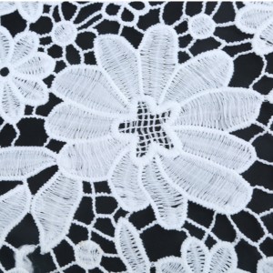 ผ้าลูกไม้บริสุทธิ์ผ้าปักลูกไม้โพลีเอสเตอร์, ผ้าไหมนม, ลูกไม้. โพลีเอสเตอร์ / ไนลอนลูกไม้ลูกไม้ผ้าฝ้าย