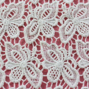 ใหม่ผ้าฝ้ายอิตาลีลูกไม้ผ้าสวยน้ำที่ละลายน้ำได้ผ้าผีเสื้อสำหรับเสื้อผ้า