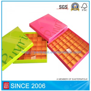 กล่องช็อคโกแลตแข็งที่หรูหราพร้อมกล่องกระดาษแข็ง