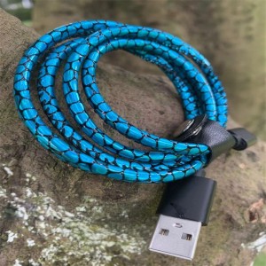 PU ครอบคลุมสายเคเบิลข้อมูล