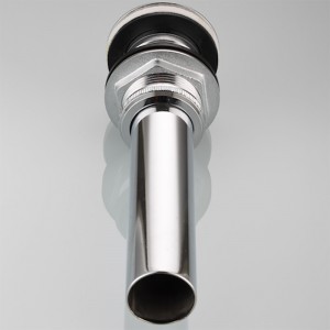 อ่างล้างจานในห้องน้ำมีอ่างอาบน้ำแบบแยกขยะ