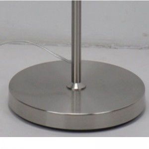 โคมไฟตั้งพื้นด้วยผ้าเงาดำตัดด้วยเลเซอร์