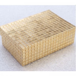 N52 แม่เหล็กนีโอดิเมียมเผาแผ่นดินหายาก