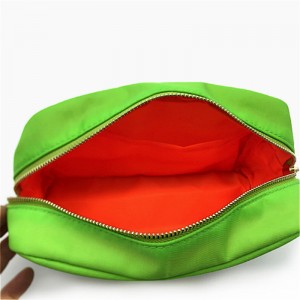 กระเป๋าเครื่องสำอาง