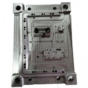 คำแนะนำเข็มขัดนิรภัยแบบสามจุด