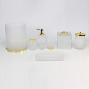ครีมแก้วชุดห้องน้ำอุปกรณ์เสริม