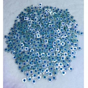 ตาปีศาจตาตุรกีในรูปดอกไม้