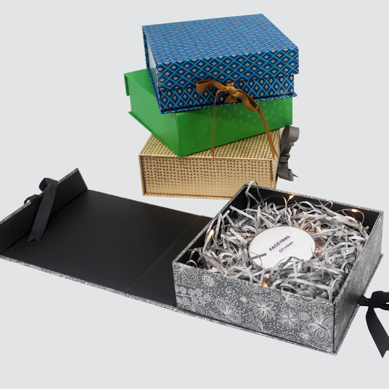 กล่องของขวัญกล่องเทียนกล่องช็อกโกแลตริบบิ้น