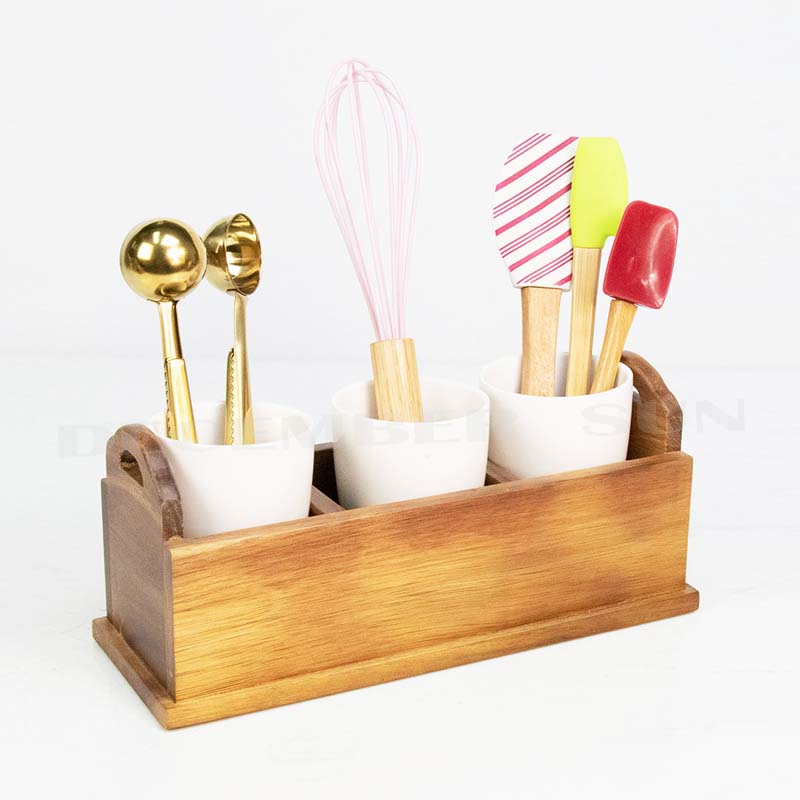 เครื่องมือและที่วางอุปกรณ์ครัวที่ใช้งานง่าย