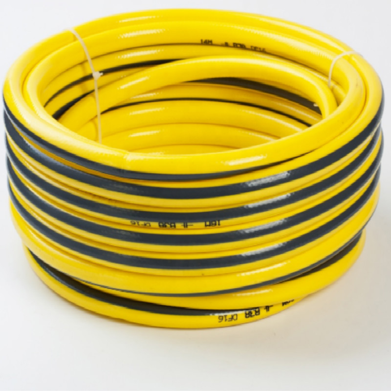 ที่มีสีสันมีความยืดหยุ่นไฟเบอร์ถักเสริมท่อพลาสติกพีวีซีสวนน้ำ