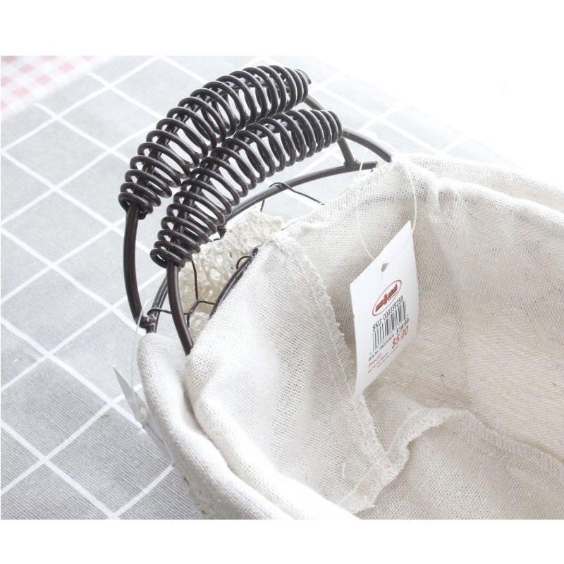 กระเช้าดอกไม้