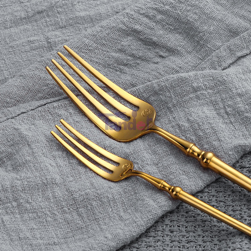 fashinal Tander ใหม่สไตล์ยุโรปสแตนเลสหน้าแรกสินค้า flatware โลหะ inox ชุดช้อนส้อม