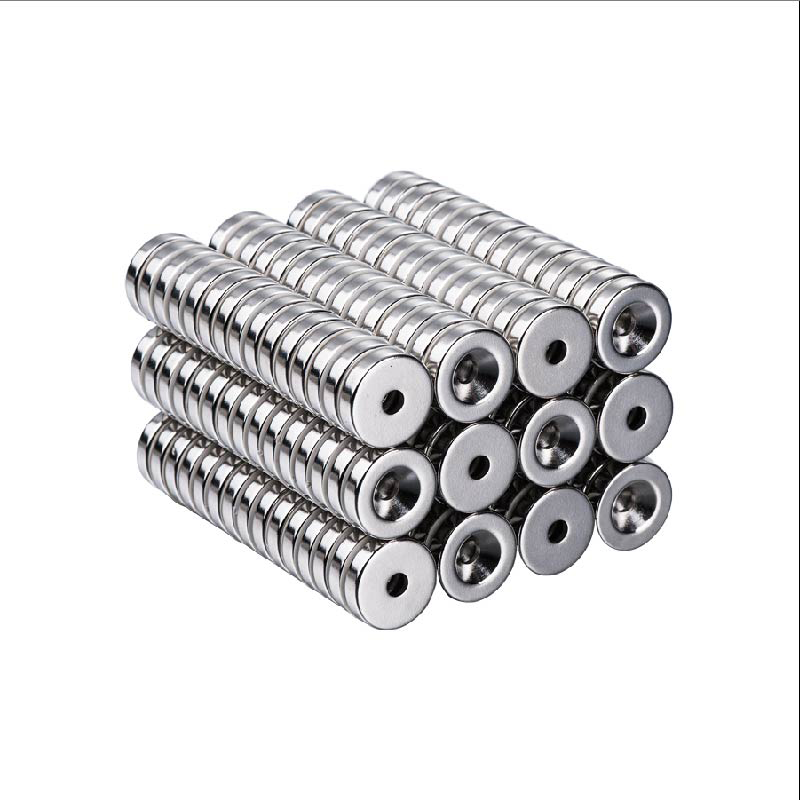 อุณหภูมิสูงที่แข็งแกร่งแม่เหล็กซาแมเรียมโคบอลต์เครื่องยนต์ที่กำหนดเอง