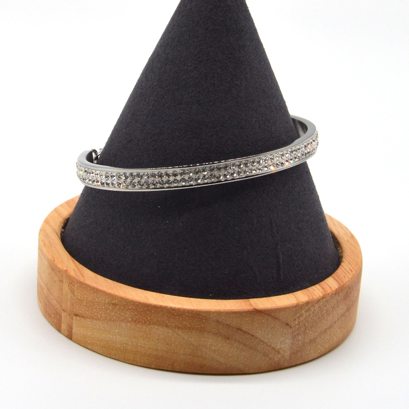 สร้อยข้อมือหินสแตนเลส