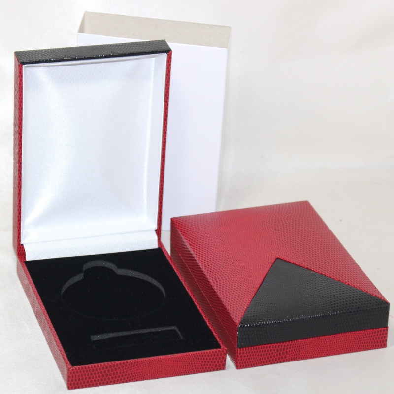 รายการ V-14 สี่เหลี่ยมผืนผ้า Leatherette Paper box สำหรับเหรียญ 88 * 128 * 30 มม. เหรียญและตรา ฯลฯ 88 * 128 * 30 น้ำหนักประมาณ 120 กรัม