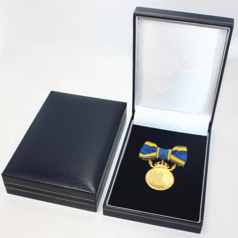 รายการ V-14 สี่เหลี่ยมผืนผ้า Leatherette Paper box สำหรับเหรียญ 88 * 128 * 30 มม. เหรียญและตรา ฯลฯ 88 * 128 * 30 น้ำหนักประมาณ 120 กรัม